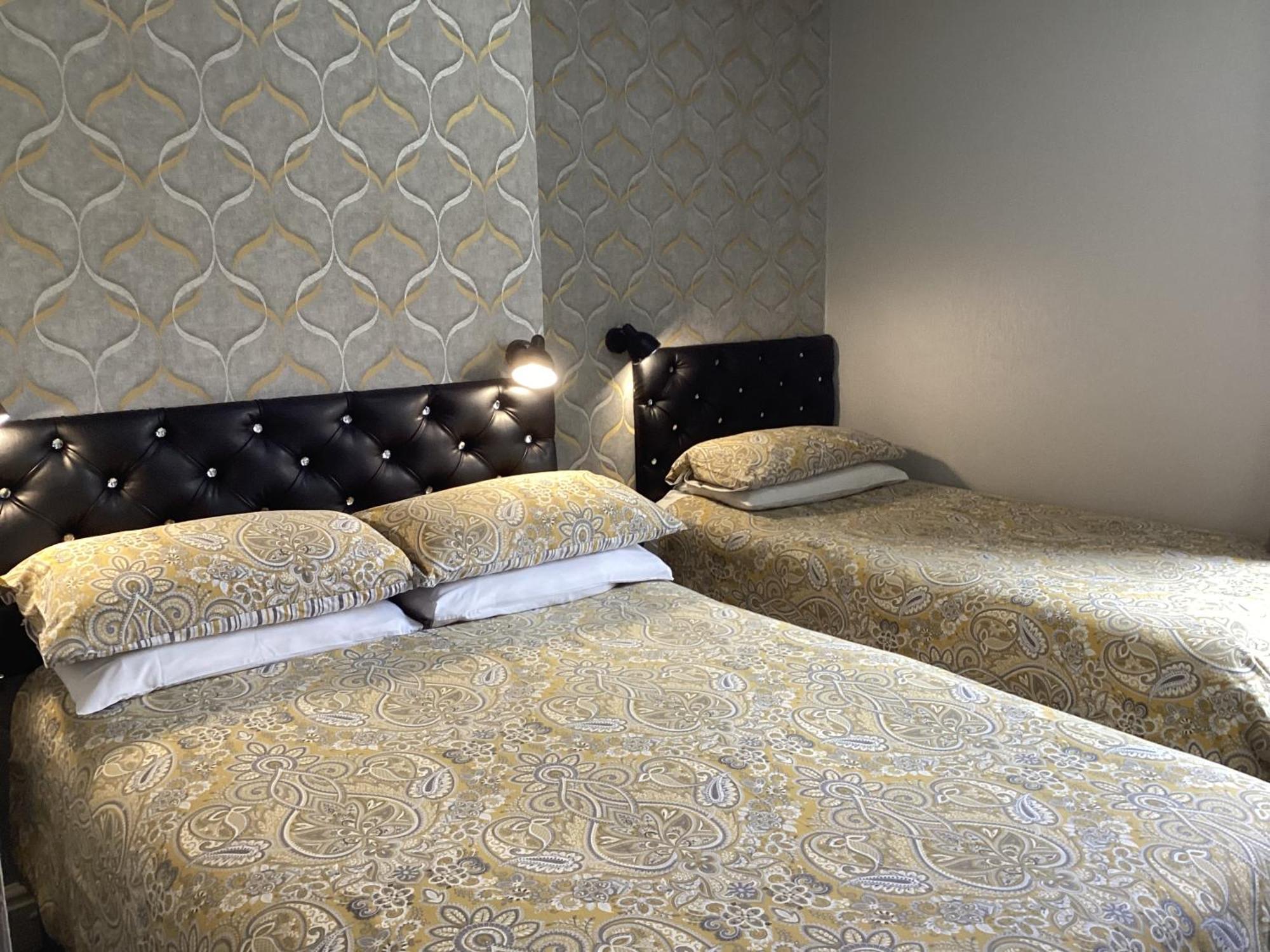 Myrtle House Hotel Blackpool Bagian luar foto