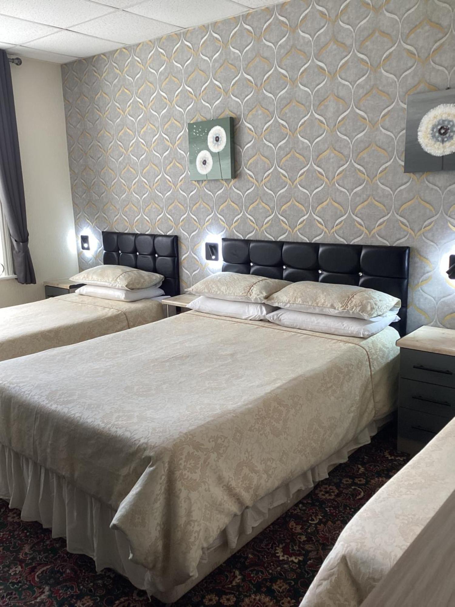 Myrtle House Hotel Blackpool Bagian luar foto